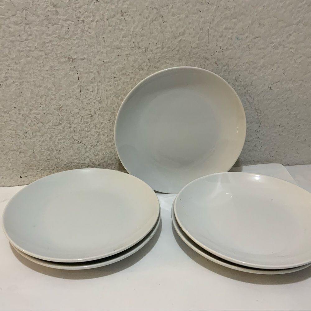 Set of 5 Crate & Barrel 6.5" Bread & Butter Plates Porcelain B7